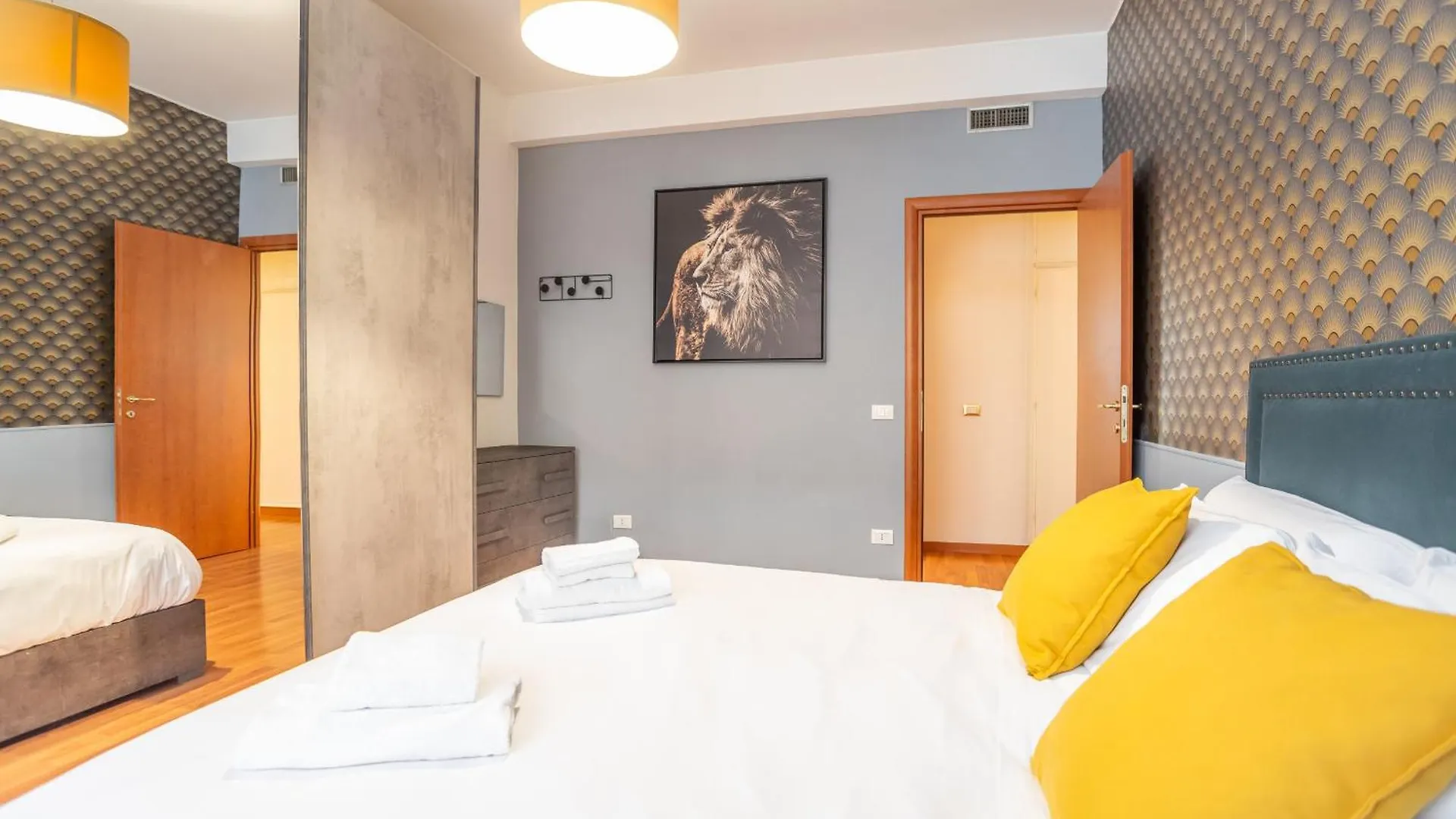 St Peters Colorful 3Bdr Apartment Rome