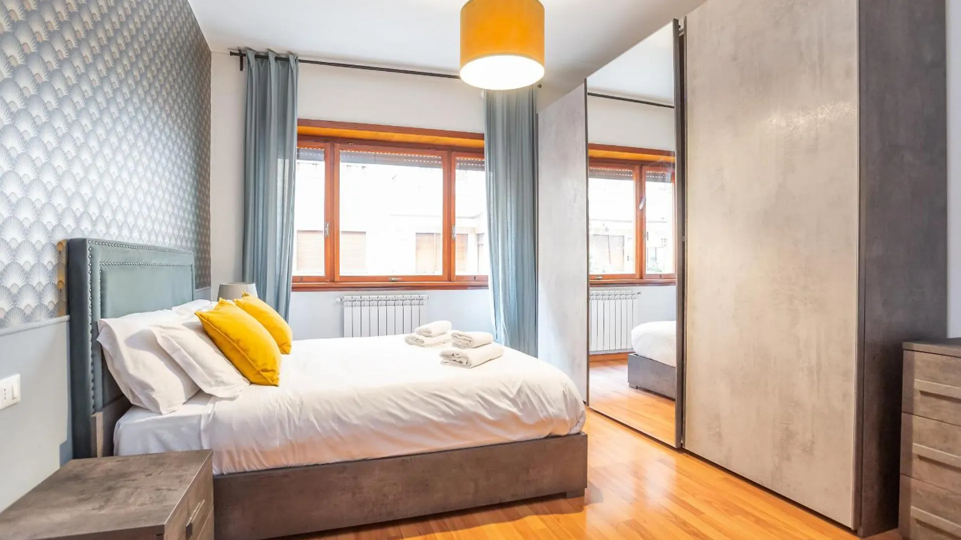 St Peters Colorful 3Bdr Apartment Rome Italy